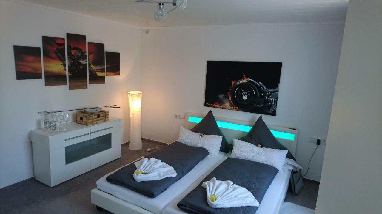 Moderne Wohnung Радольфцелль-ам-Бодензе Екстер'єр фото